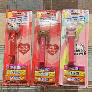 Valentine Themed Pez Candy & Dispensers Group - New
